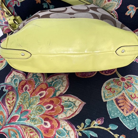 Coach Purse - Picture 3 of 15